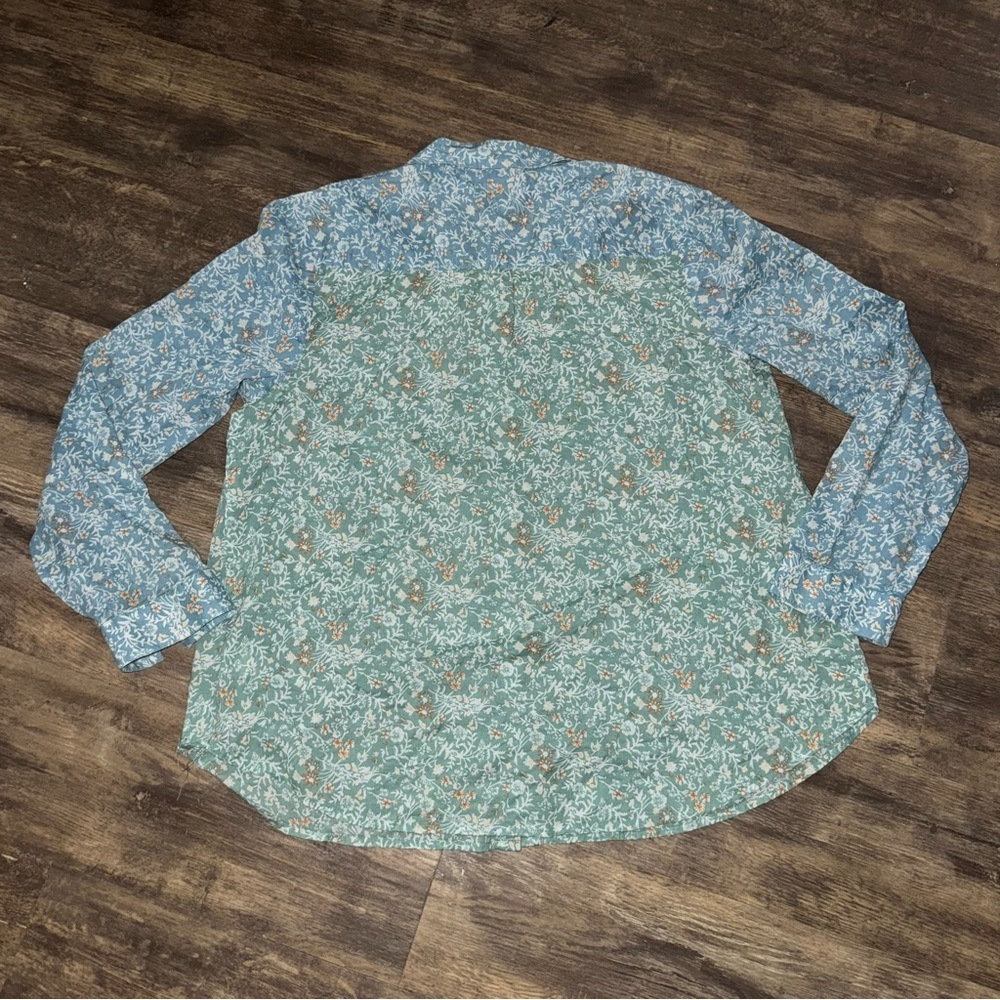 J. Jill Blue and Green Floral Blouse - Picture 7 of 9